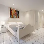 - Por Santa Maria Appartamento Firenze