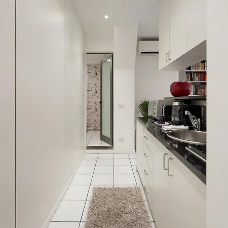 - Por Santa Maria Apartment Florence